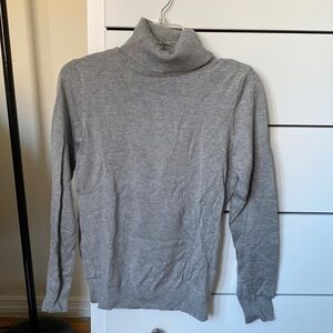 Andrew Marc grey knit turtle neck sweater, size M
